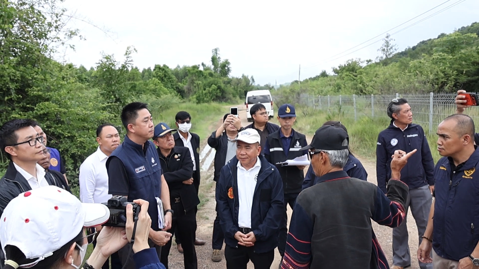 ผู้ตรวจการแผ่นดินลงพื้นที่สระบุรี เร่งสอบปัญหาผลกระทบจากโรงปูน และแหล่งน้ำปนเปื้อนสารเคมี