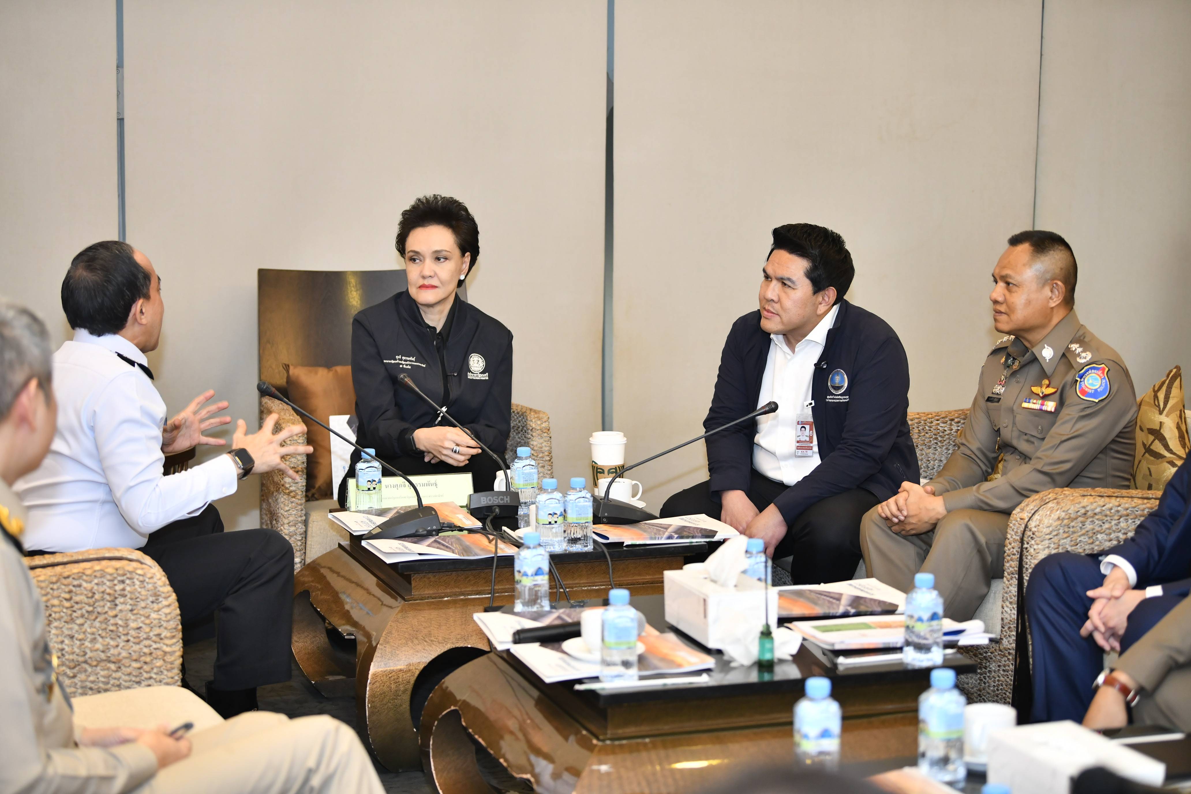 &ldquo;รมว.สุรศักดิ์&rdquo; ร่วม &ldquo;รองนายกฯ ศุภจี&rdquo; ลุยสุวรรณภูมิ ยกระดับประตูด่านแรกประเทศไทย สร้าง First Impression นักท่องเที่ยวทั่วโลก